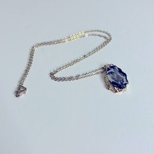 Geode Druzy Slice Necklace‎